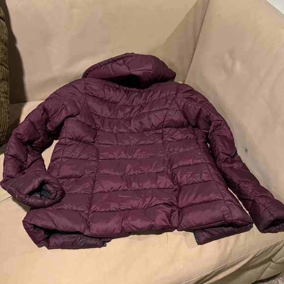 Warm winter Jacket - Picture 2 of 4